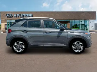 Hyundai VENUE 2024 Limited 4dr Crossover