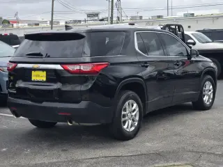 Chevrolet Traverse 2020 LS 4dr SUV w/1LS