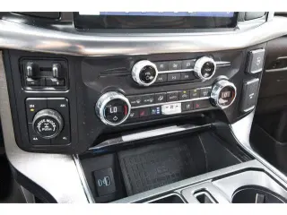 Ford F-150 2021 4x4 Limited 4dr SuperCrew 5.5 ft. SB