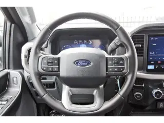 Ford F-150 2025 4x2 XLT 4dr SuperCrew 5.5 ft. SB