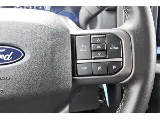 Ford F-150 2025 4x2 XLT 4dr SuperCrew 5.5 ft. SB