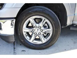 Ford F-150 2025 4x2 XLT 4dr SuperCrew 5.5 ft. SB