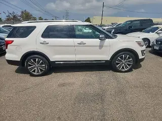 Ford Explorer 2017 AWD Platinum 4dr SUV