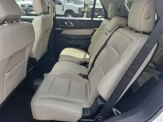 Ford Explorer 2017 AWD Platinum 4dr SUV