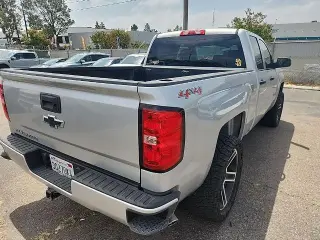 Chevrolet Silverado 1500 2017 4x4 Custom 4dr Double Cab 6.5 ft. SB