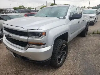 Chevrolet Silverado 1500 2017 4x4 Custom 4dr Double Cab 6.5 ft. SB