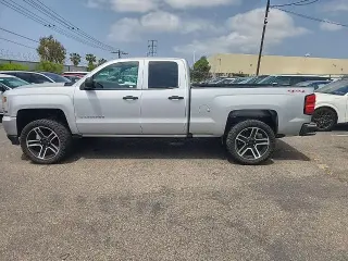 Chevrolet Silverado 1500 2017 4x4 Custom 4dr Double Cab 6.5 ft. SB