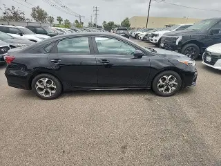 Kia Forte 2021 FE 4dr Sedan 6M