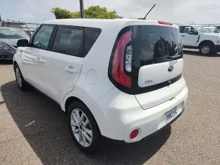 Kia Soul 2017 + 4dr Crossover