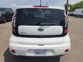 Kia Soul 2017 + 4dr Crossover