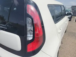 Kia Soul 2017 + 4dr Crossover