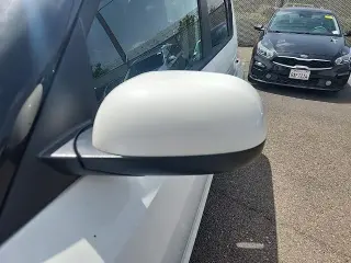 Kia Soul 2017 + 4dr Crossover