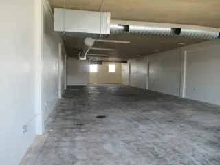 Sin Banco Edificio Comercial