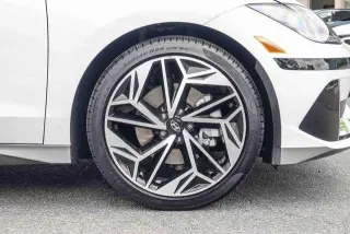 Hyundai IONIQ 6 2023 Limited 4dr Sedan