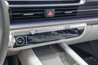 Hyundai IONIQ 6 2023 Limited 4dr Sedan