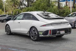 Hyundai IONIQ 6 2023 Limited 4dr Sedan