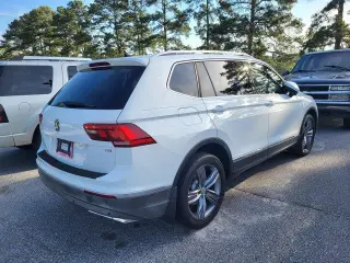 Volkswagen Tiguan 2018 2.0T SEL Premium 4dr SUV