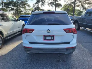 Volkswagen Tiguan 2018 2.0T SEL Premium 4dr SUV