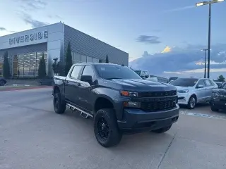 Chevrolet Silverado 1500 2020 4x4 Custom 4dr Crew Cab 5.8 ft. SB