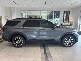Ford Explorer 2022 AWD ST-Line 4dr SUV