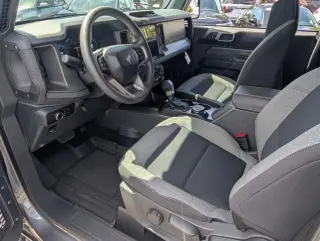Ford Bronco 2025 4x4 Base 2dr SUV