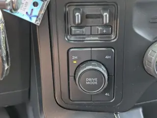 Ford F-150 2024 4x4 STX 4dr SuperCrew 5.5 ft. SB