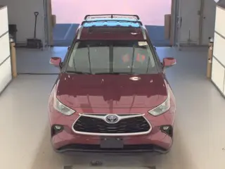Toyota Highlander 2023 AWD LE 4dr SUV