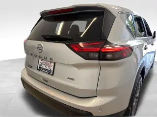 Nissan Rogue 2024 AWD S 4dr Crossover