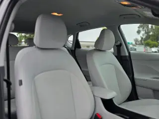 Hyundai KONA 2025 SE 4dr Crossover