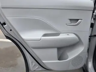 Hyundai KONA 2025 SE 4dr Crossover
