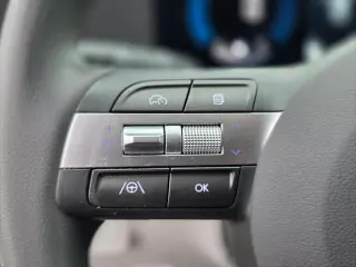 Hyundai KONA 2025 SE 4dr Crossover
