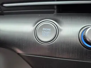 Hyundai KONA 2025 SE 4dr Crossover