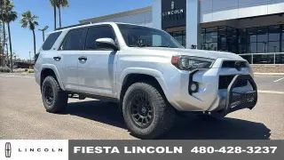 Toyota 4Runner 2016 4x4 SR5 4dr SUV