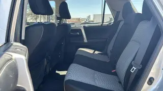 Toyota 4Runner 2016 4x4 SR5 4dr SUV