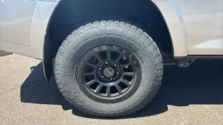 Toyota 4Runner 2016 4x4 SR5 4dr SUV