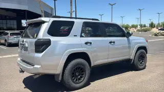 Toyota 4Runner 2016 4x4 SR5 4dr SUV