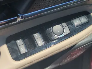 Lincoln Corsair 2025 AWD Premiere 4dr SUV