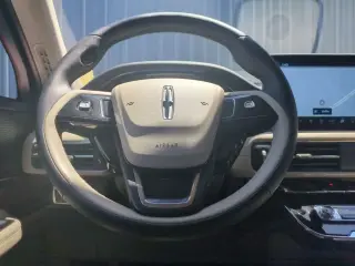 Lincoln Corsair 2025 AWD Premiere 4dr SUV