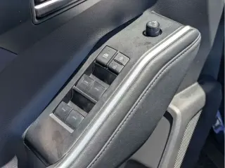 Toyota Highlander 2025 LE 4dr SUV