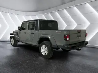 Jeep Gladiator 2022 4x4 Sport 4dr Crew Cab 5.0 ft. SB
