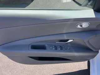Hyundai ELANTRA 2023 SEL 4dr Sedan