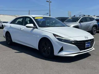 Hyundai ELANTRA 2023 SEL 4dr Sedan