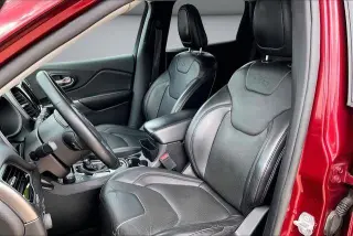 Jeep Cherokee 2019 4x4 High Altitude 4dr SUV