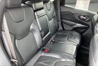 Jeep Cherokee 2019 4x4 High Altitude 4dr SUV