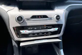 Ford Explorer 2023 AWD XLT 4dr SUV