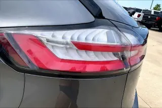 Ford Edge 2023 AWD SEL 4dr Crossover