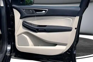 Ford Edge 2019 AWD Titanium 4dr Crossover