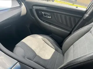 Ford Taurus 2018 AWD SHO 4dr Sedan