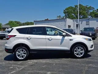 Ford Escape 2017 AWD SE 4dr SUV