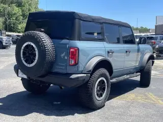 Ford Bronco 2022 4x4 Base Advanced 4dr SUV